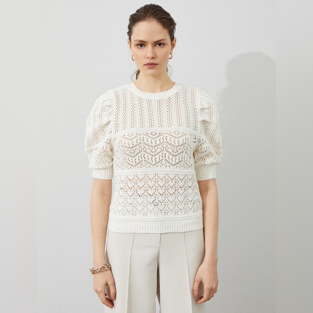 Crochet Short Sleeve Top